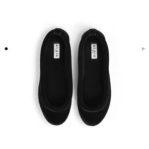Alaia ballet flats in velvet